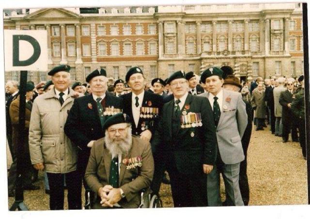 Remembrance Service at the Cenotaph 1985