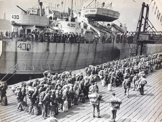 No 3 Cdo arriving home at Tilbury on LST 430