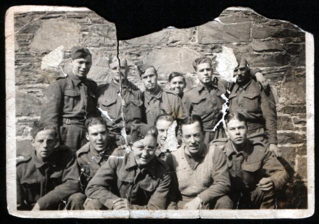 C.O. Roberts (back row-1st from the left) and other members of No.1 Cdo