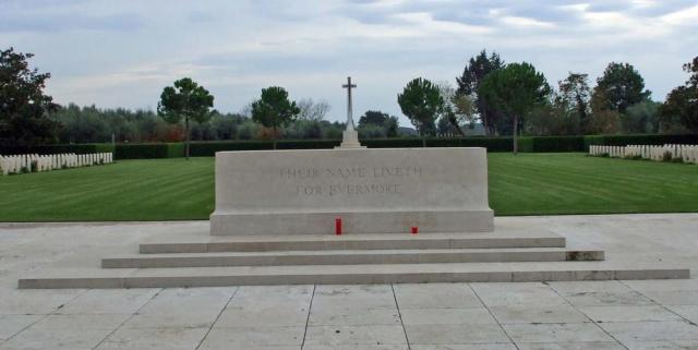 Minturno War Cemetery - 2.