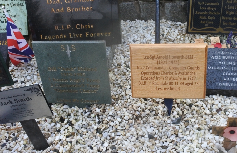 Arnold Howarth and Bill Holland, Charioteers, plaques at Spean Bridge