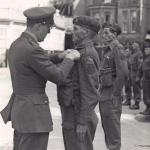 Medal ceremony for Pte. Niek J. de Koning