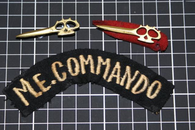 ME Commando shoulder title and metal insignia