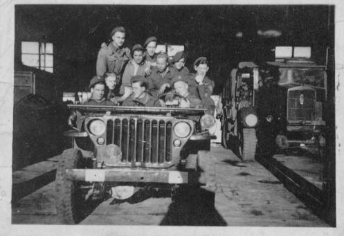 a jeep full of Dutch commandos