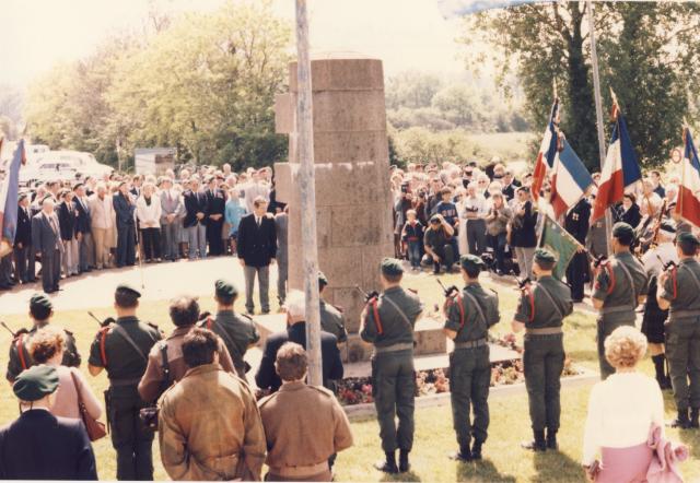 Pegasus Bridge memorial (a)