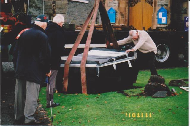 Installing 'Commandos in Lochaber' stone 1