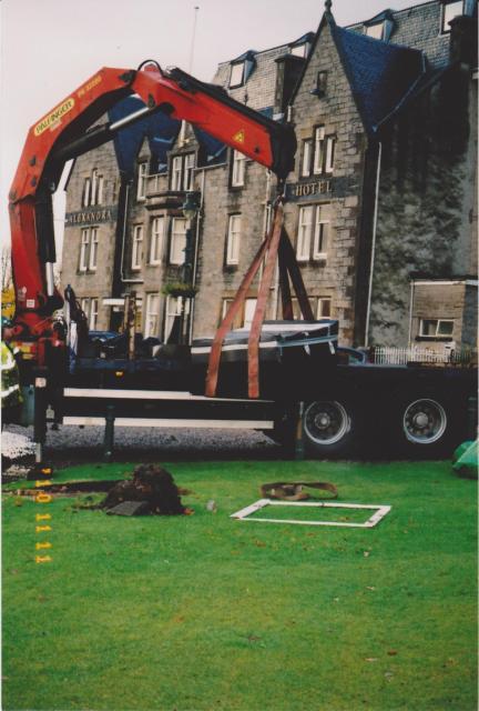 Installing 'Commandos in Lochaber' stone 2