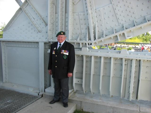 Geoff Scotson No.6 Cdo
