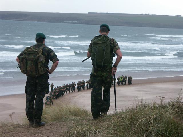 45 Cdo. RM  ' Yankee Company' on Lunan Bay beach, Nov.2005