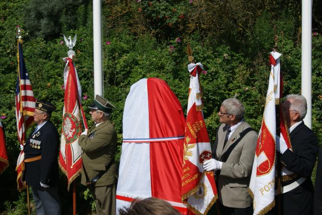 Unveiling of a monument for 1st Polish Armoured Div. 28/7/2012 (3)