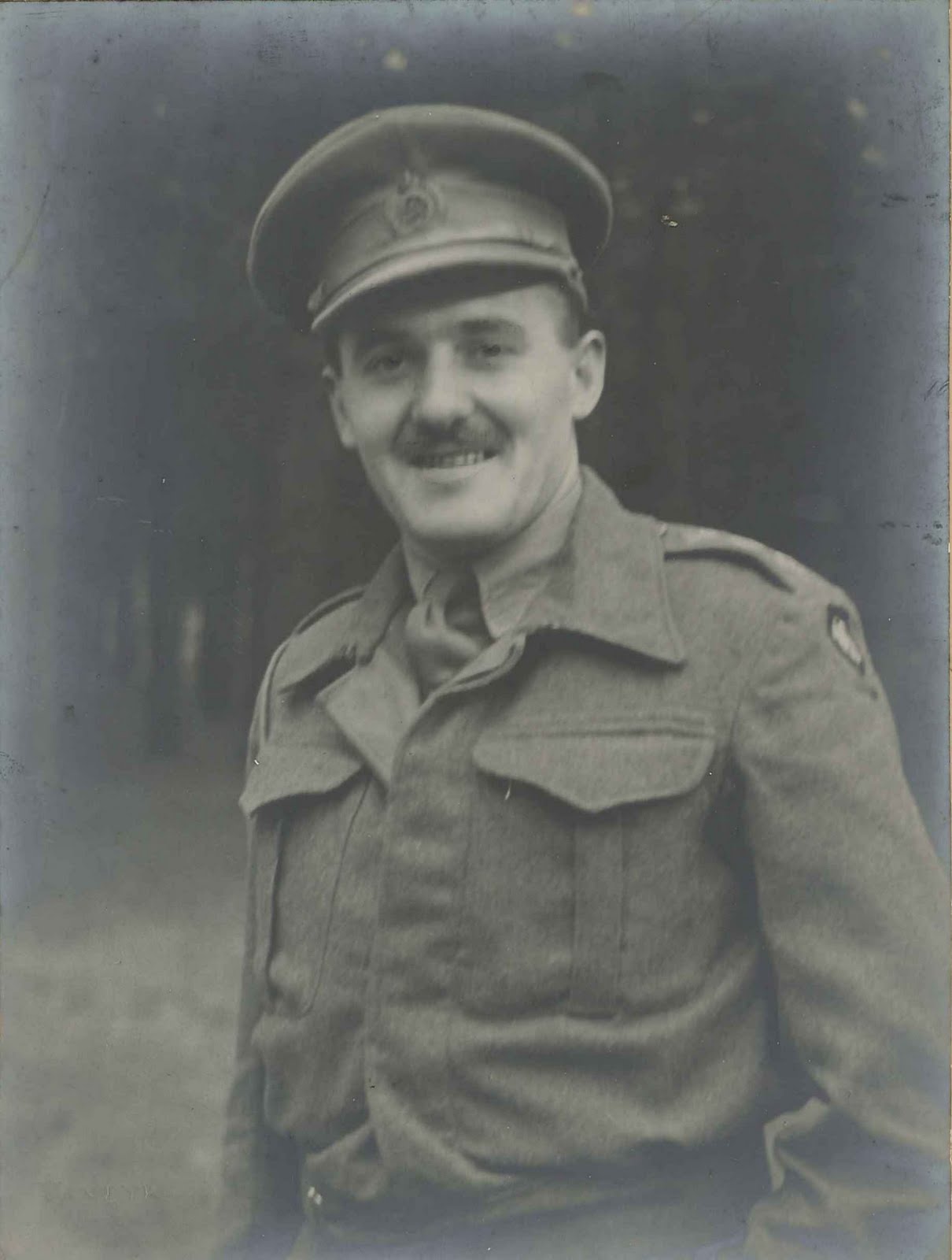 Robert Holmes as a Royal Engineers Captain attd. to  No.1 SS Bde