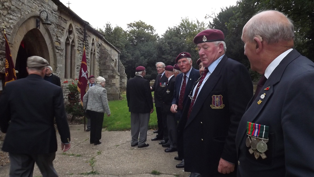 131 Parachute & Commando Engineers. Cromwell Lock Memorial 2012 (3)