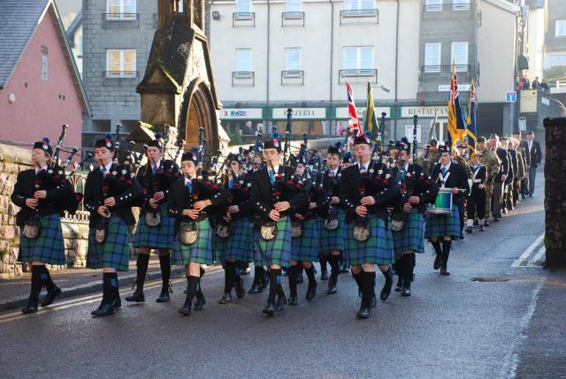The March to the Memorial at Fort William (1)