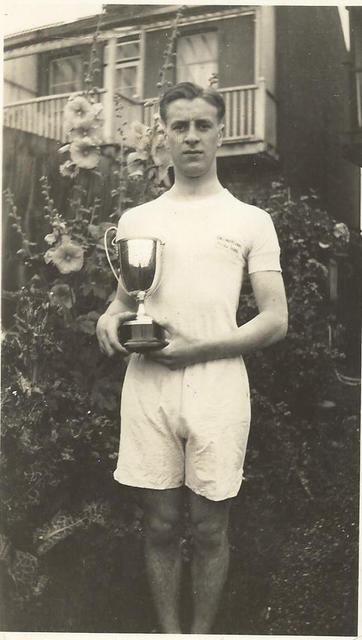 Jimmy Norton, King Edward VII Grammar School, King's Lynn Dennick Cup Winner, Gymnastics 1937