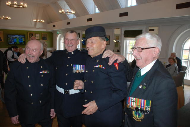 Roy Cadman (3 Cdo), Fred Davies (OFP), Fred Walker (3 Cdo), John Morris (2 Cdo)