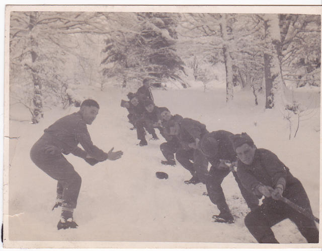 Training of the 1st reinforcement of No 2 Dutch troop 10(IA) Cdo (10)