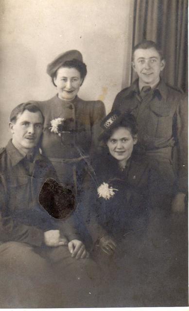 Hubertus Gubbels and his wife on their wedding day