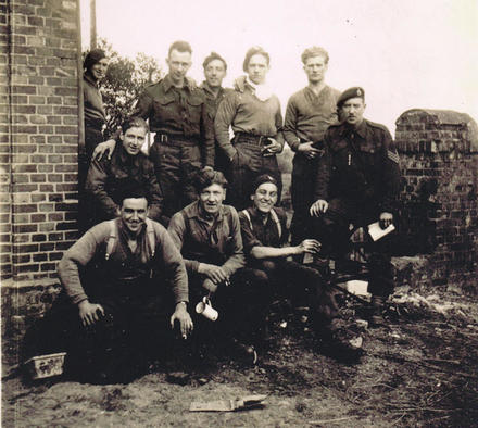 Some of 'B' tp 46RM Commando possibly after Rots (2)