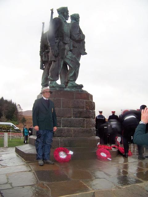 Lt. Hom Bahaduer Gurung with the wreath for 2nd Gurkha Rifles.