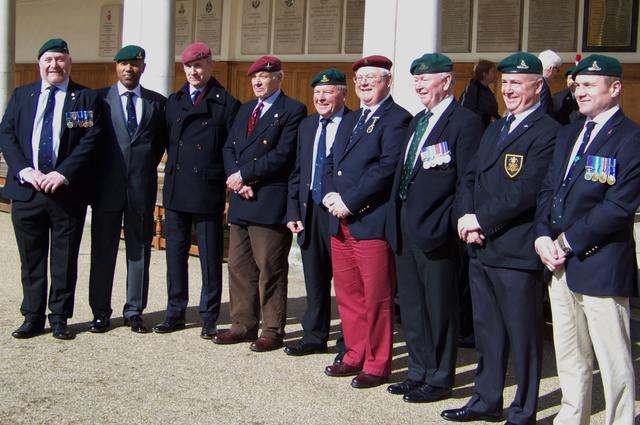 Members of 289 Commando together with members of 4 Para (previously members of 289 Cdo)