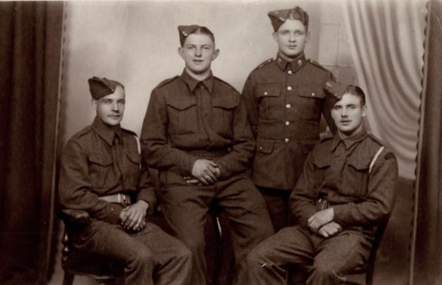 Pte Thomas Hall & Pte Percy Spiers with two of Tom's brothers