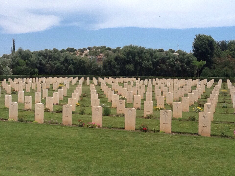 Syracuse War Cemetery June 2016