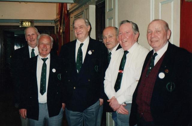 1996 Commando reunion Elliott, Woods, Davies, Spuffard, Armstrong, Neish