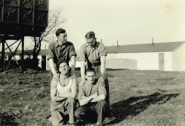 Mne Bunting and others from 40 Cdo RM