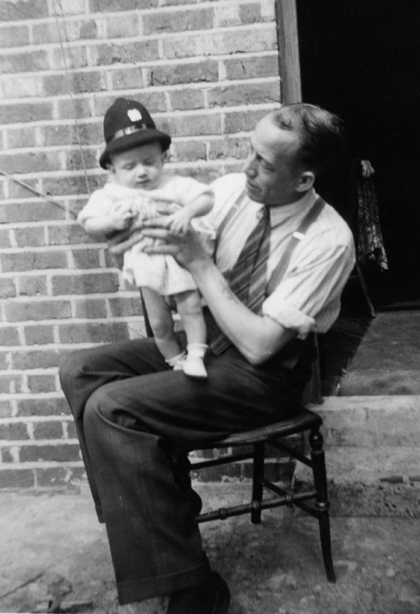 Frank and son, Richard Allum, Aug 1949