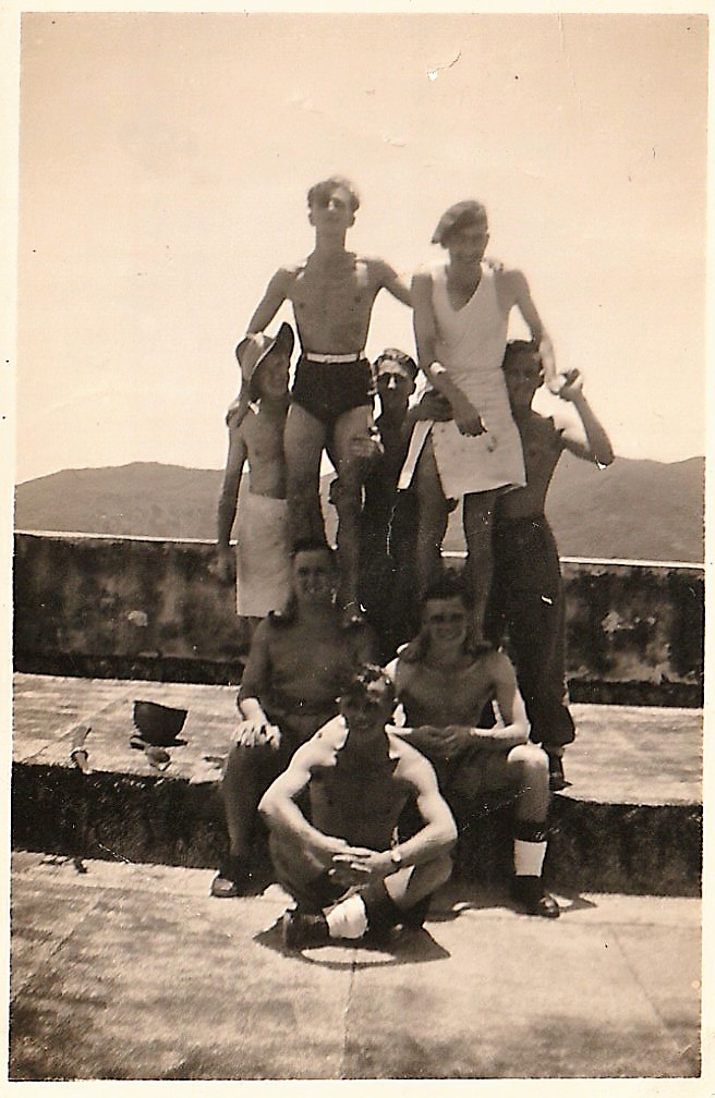 Members of No.5 Commando at the Frontier (1)