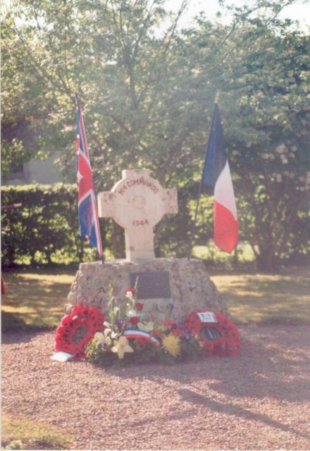 No.4 Commando monument, Hauger, 1996