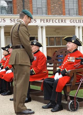 Lt Col Tom Salberg, MBE talks to Roy Cadman