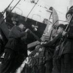 Rifle inspection prior to the Ardour estuary raid