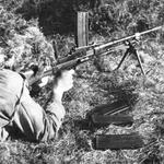 Live firing Dartmoor recruit using 7.62mm Bren