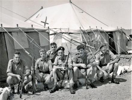 62 - 2 Section  A Coy. 45 Cdo.,Aden