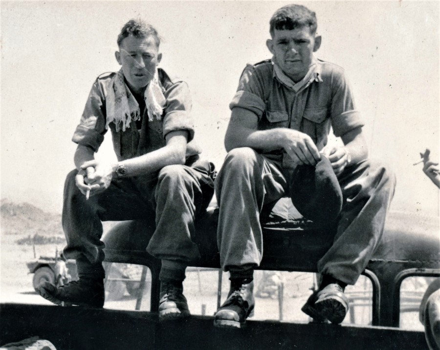 88 - 45 Cdo.RM, Aden. Sgt R V Williams RM (known as RV) and Mne Taff Prichard on Dhala Convoy