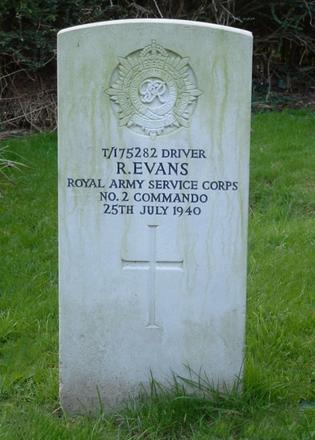 Driver Ralph Evans No.2 Commando