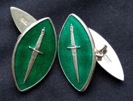 Commando souvenir cufflinks