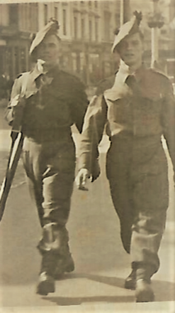James Gardner No.9 Commando (right) kia Italy 1945 and unknown
