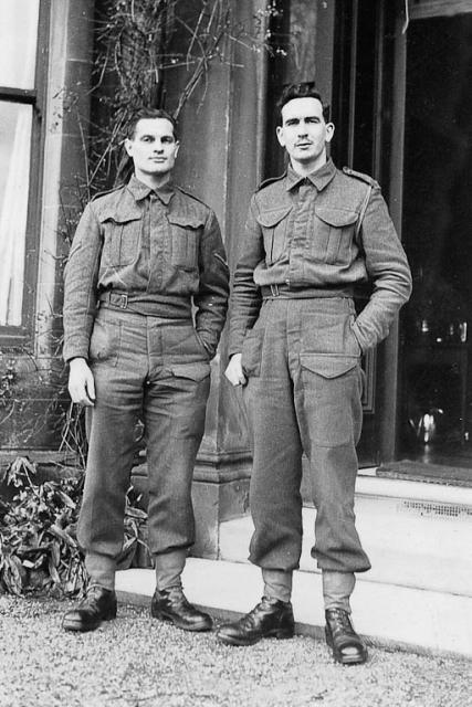 Ted Hofford (left) and Robert Hay Shields, No.5 Cdo. 3 Tp.