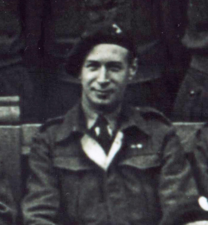Lieutenant Eric Kiaer, No. 3 Commando kia  6/6/44 Normandy