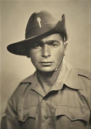 Raider Zvi Swet, 51 Middle East Commando and No.2 Commando