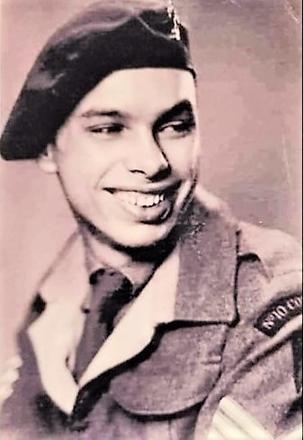 Sgt. David Dunn (born Abraham David Mastbaum), No.10 (IA) Commando 3 Troop.