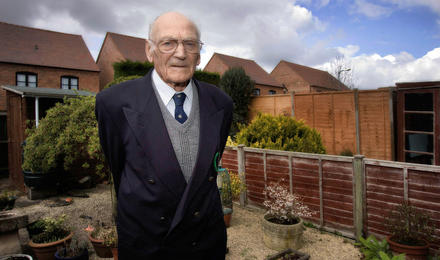 Bob Wright, No.12 Commando