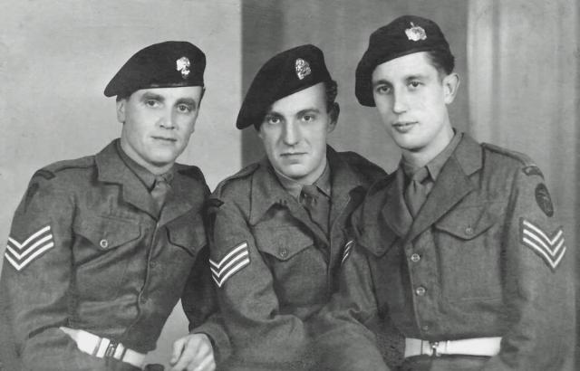Reg Palmer (left) and others, No.4 Commando