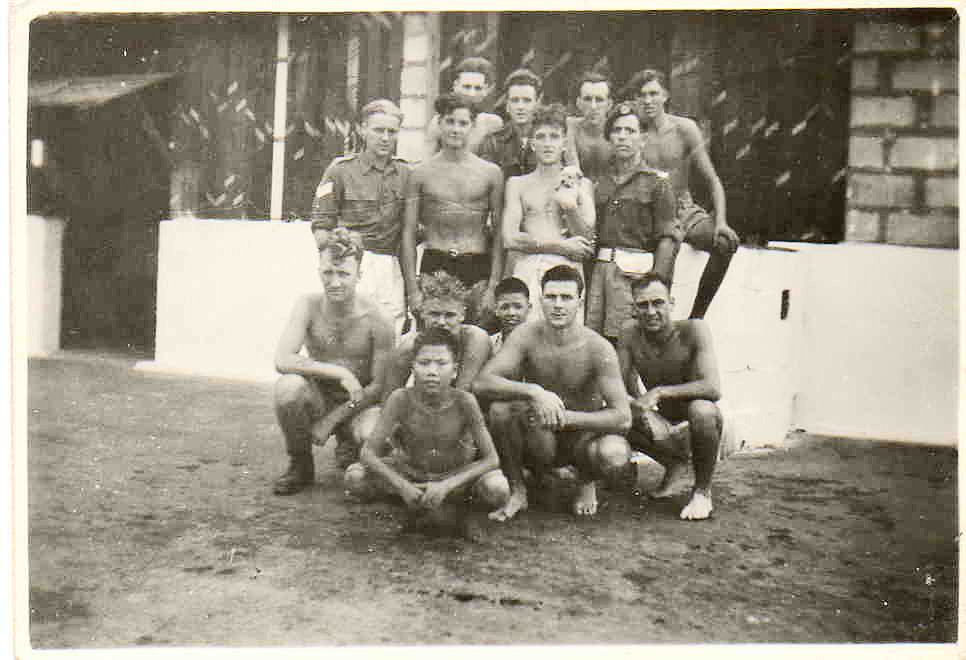 Group from No.5 Commando 6 Troop