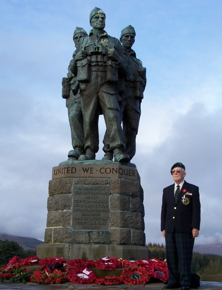 Bob Bishop MC served in No.2 Commando before commission, Cdo. Memorial 2007