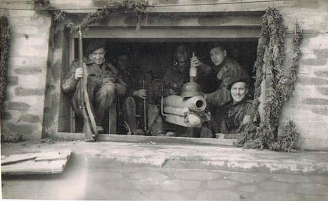 Flushing, November 1, 1944. No.4 Commandos with captured German gun