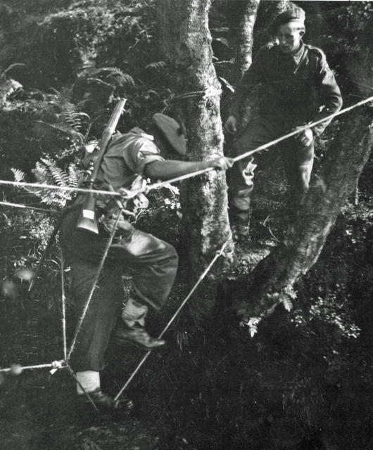 No.2 Commando on the Toggle Bridge