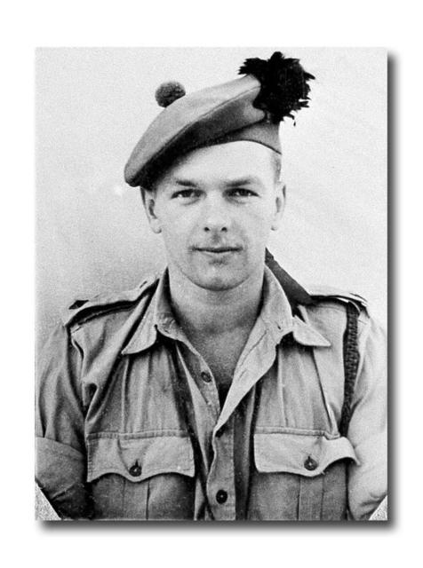 Lieut. Bill Lancaster, No.11 Commando 4 troop.